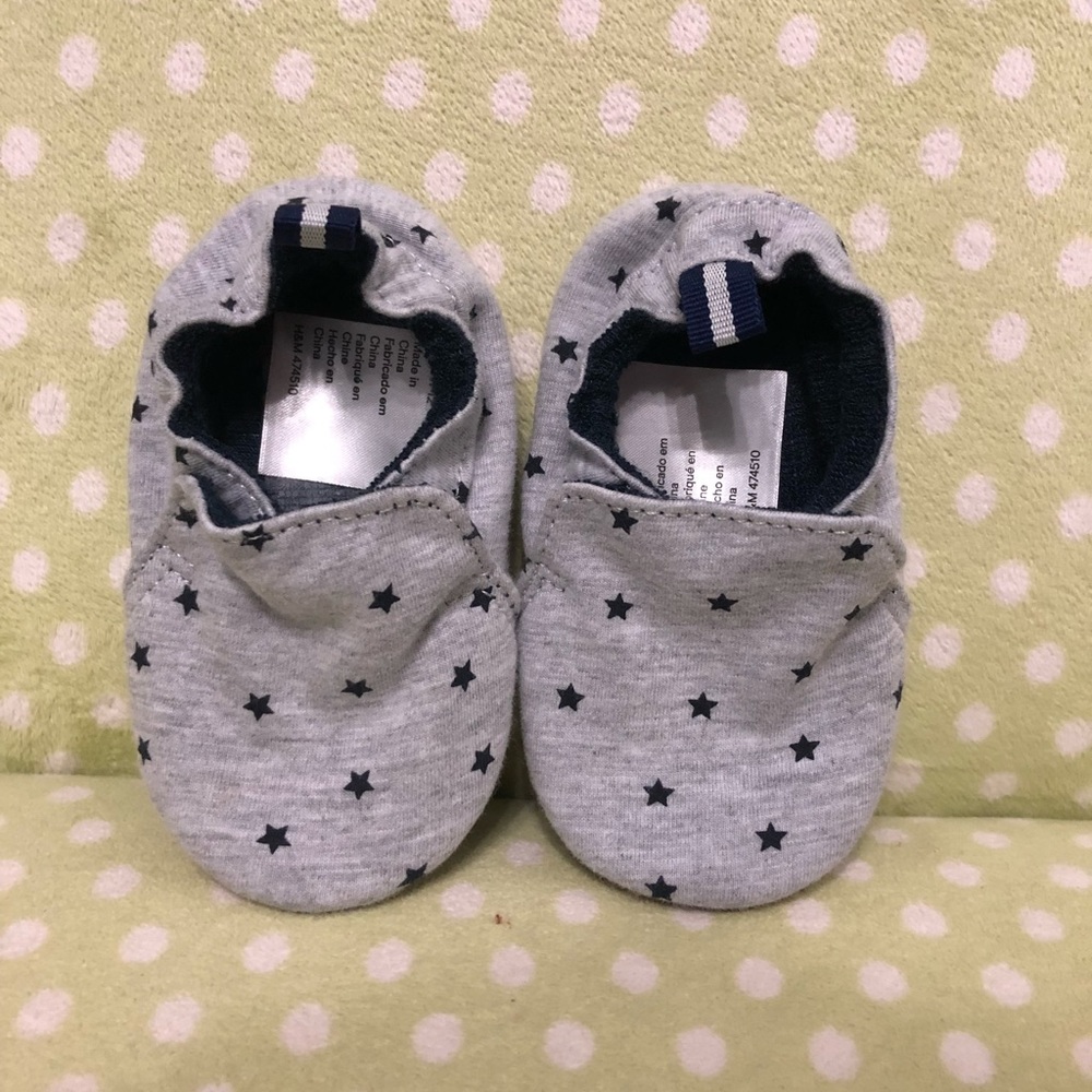 H&M Baby slip on shoes